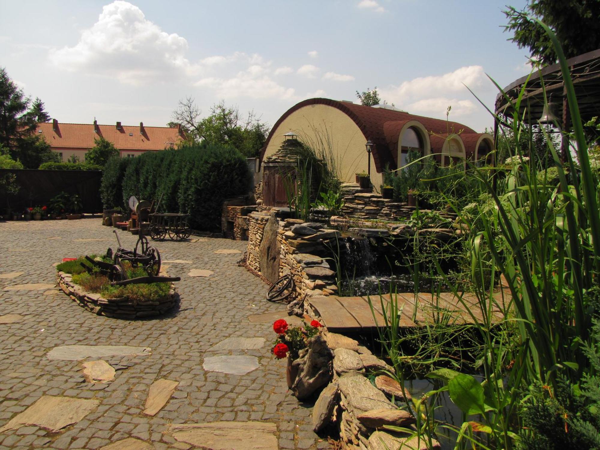 Pokoje Goscinne Skalnik - Agroturystyka Костшин-над-Одрон Экстерьер фото